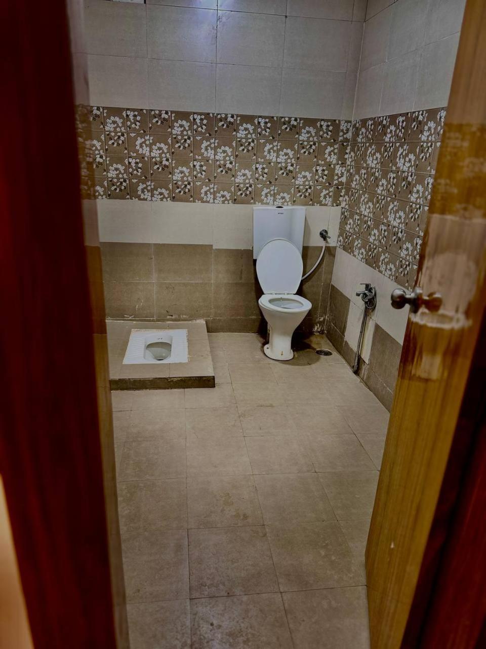 U2 Hotel Wizard Palace アウランガーバード エクステリア 写真