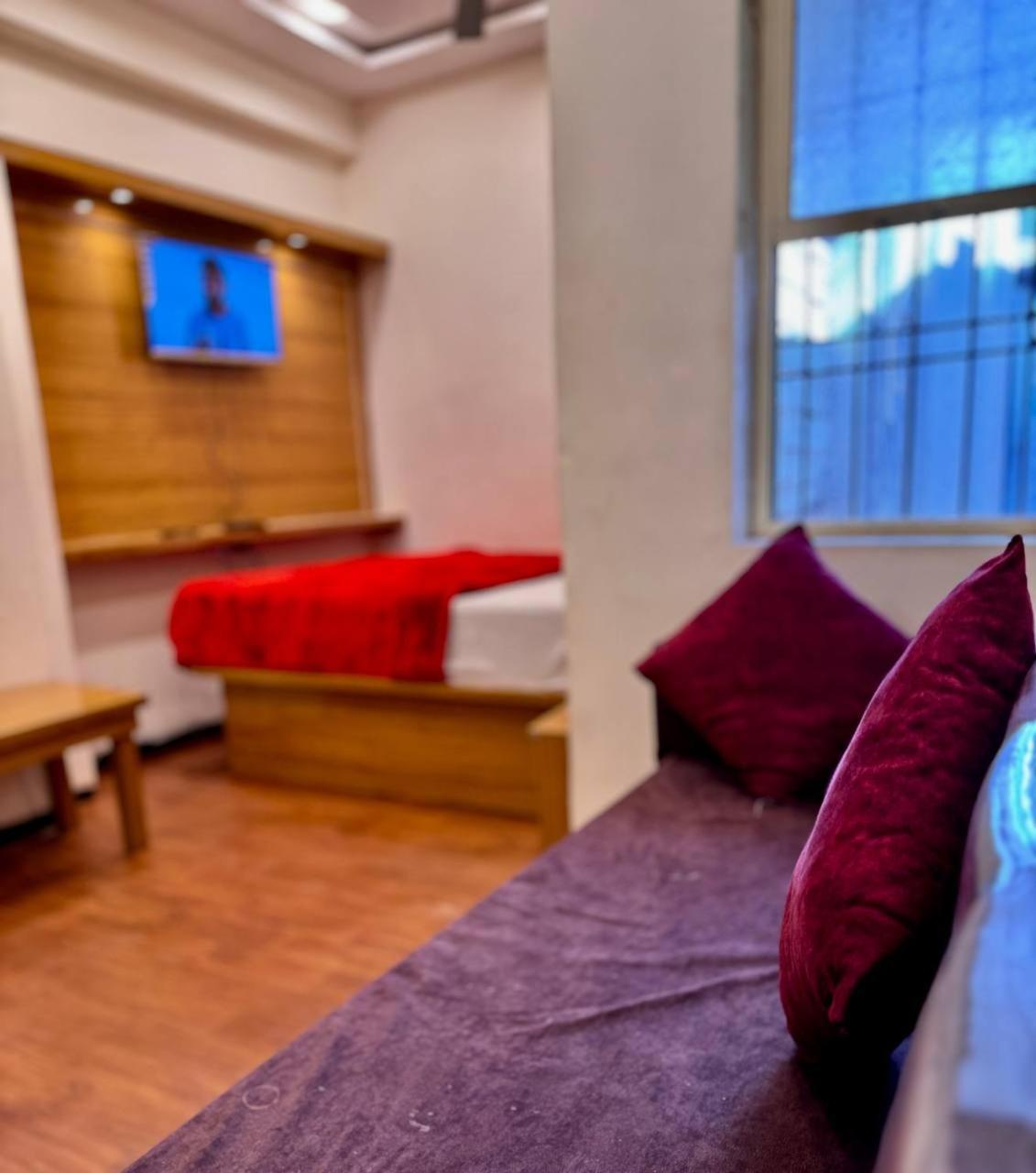 U2 Hotel Wizard Palace アウランガーバード エクステリア 写真
